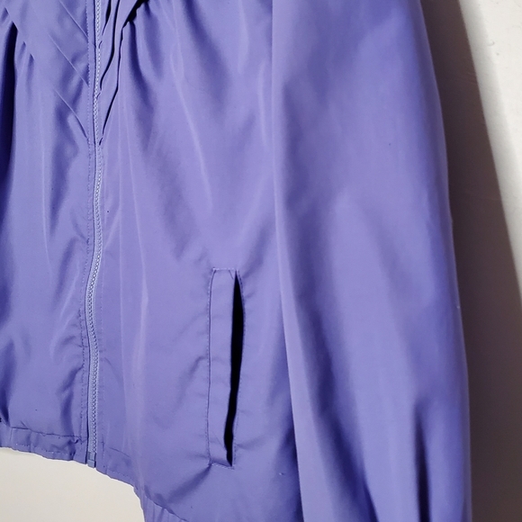 Periwinkle Purple Lightweight Vintage 80s Athletic Jacket with Angular Accents - Picture 15 of 15